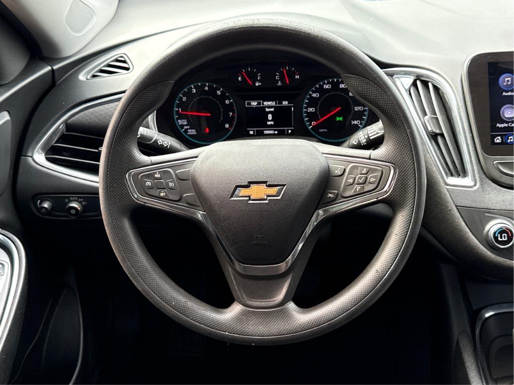 2021 Chevrolet Malibu - $10,900