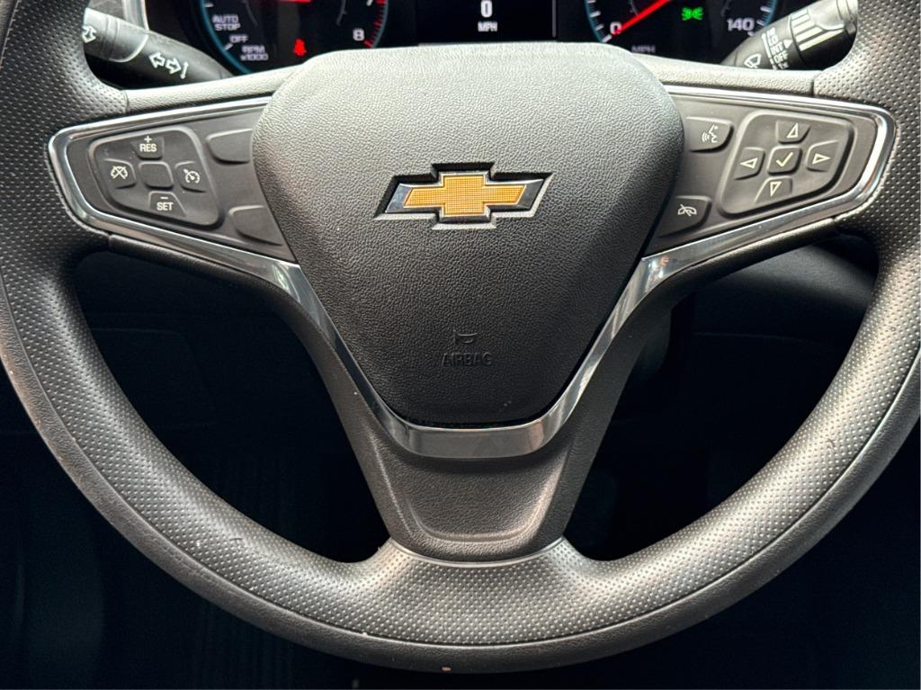 2021 Chevrolet Malibu - $10,900