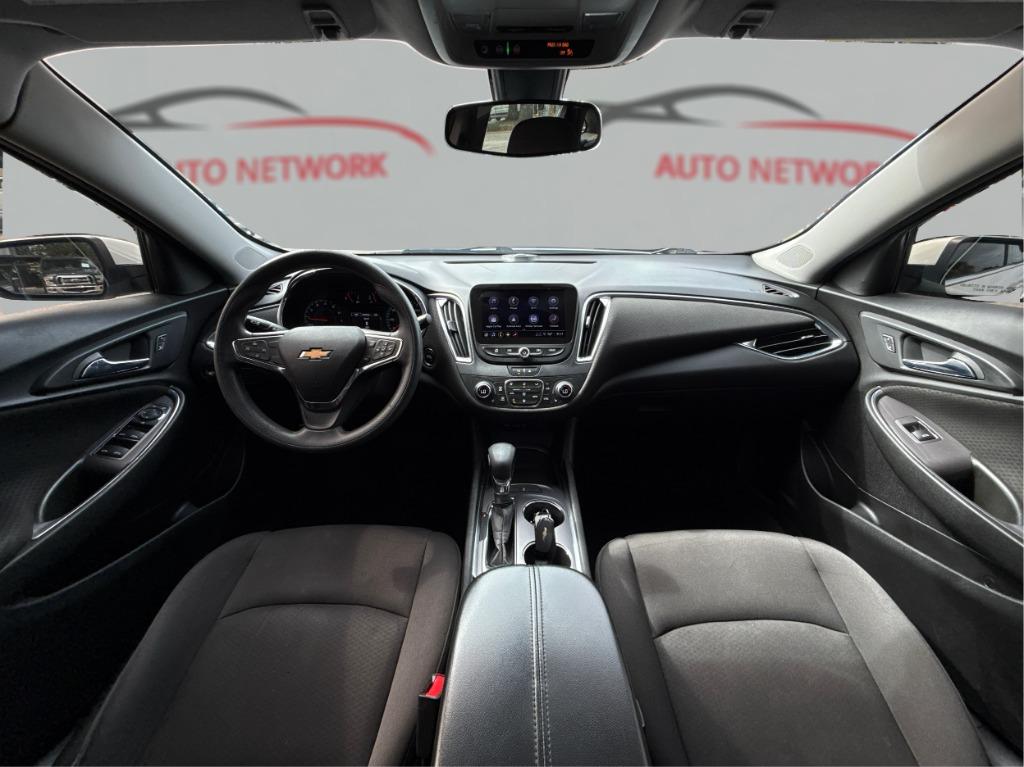 2021 Chevrolet Malibu - $10,900