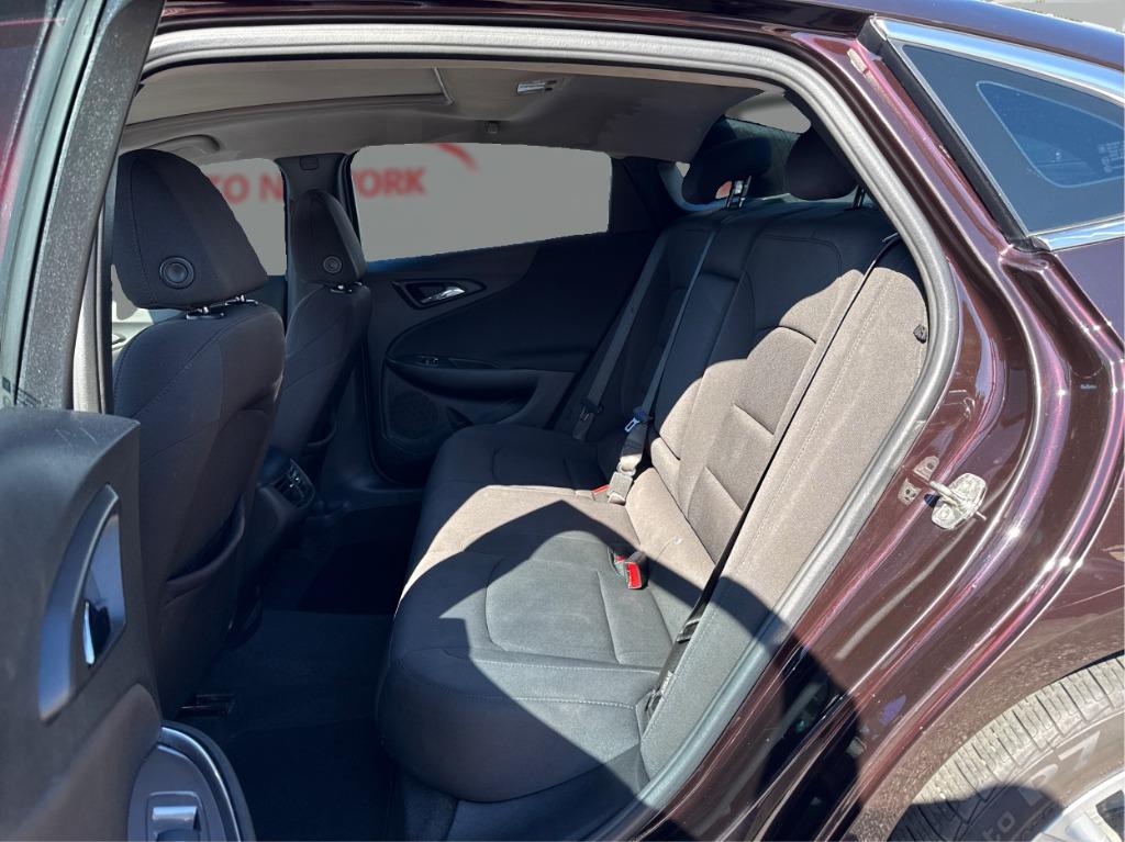 2021 Chevrolet Malibu - $10,900