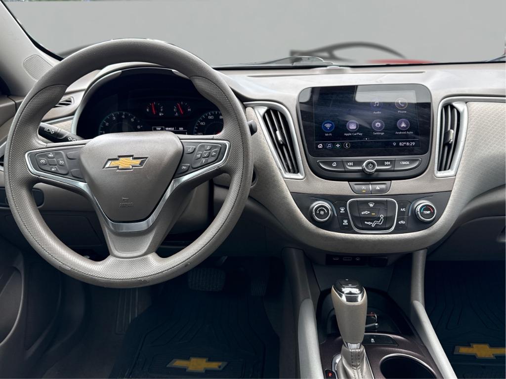 2020 Chevrolet Malibu - $8,900