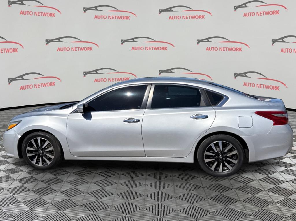 2018 Nissan Altima - $3,900