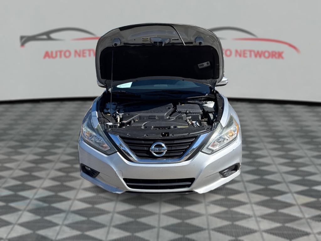 2018 Nissan Altima - $3,900
