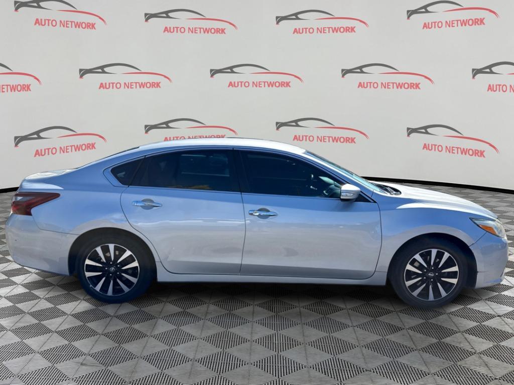 2018 Nissan Altima - $3,900