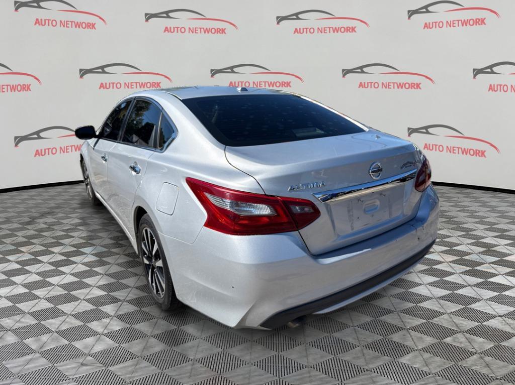 2018 Nissan Altima - $3,900