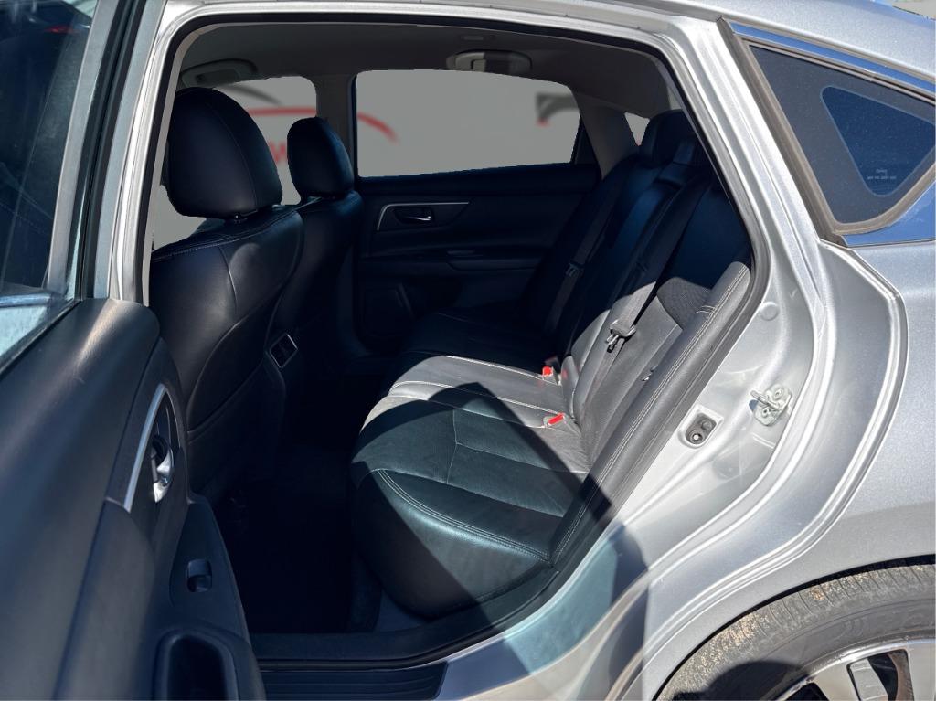 2018 Nissan Altima - $3,900