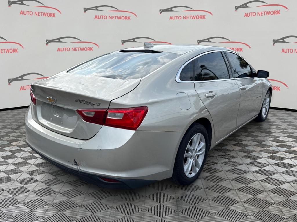 2016 Chevrolet Malibu - $5,900