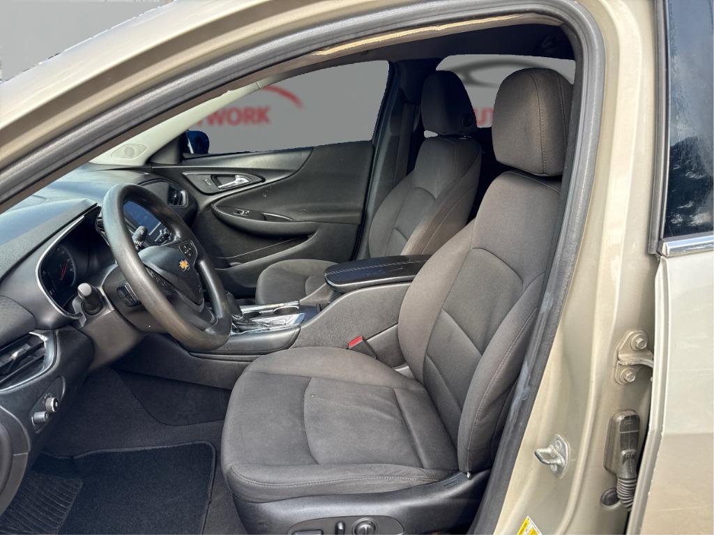 2016 Chevrolet Malibu - $5,900