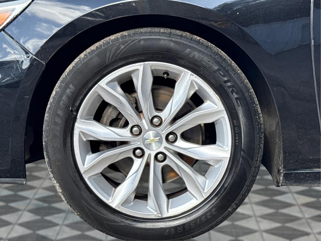 2019 Chevrolet Malibu - $6,900