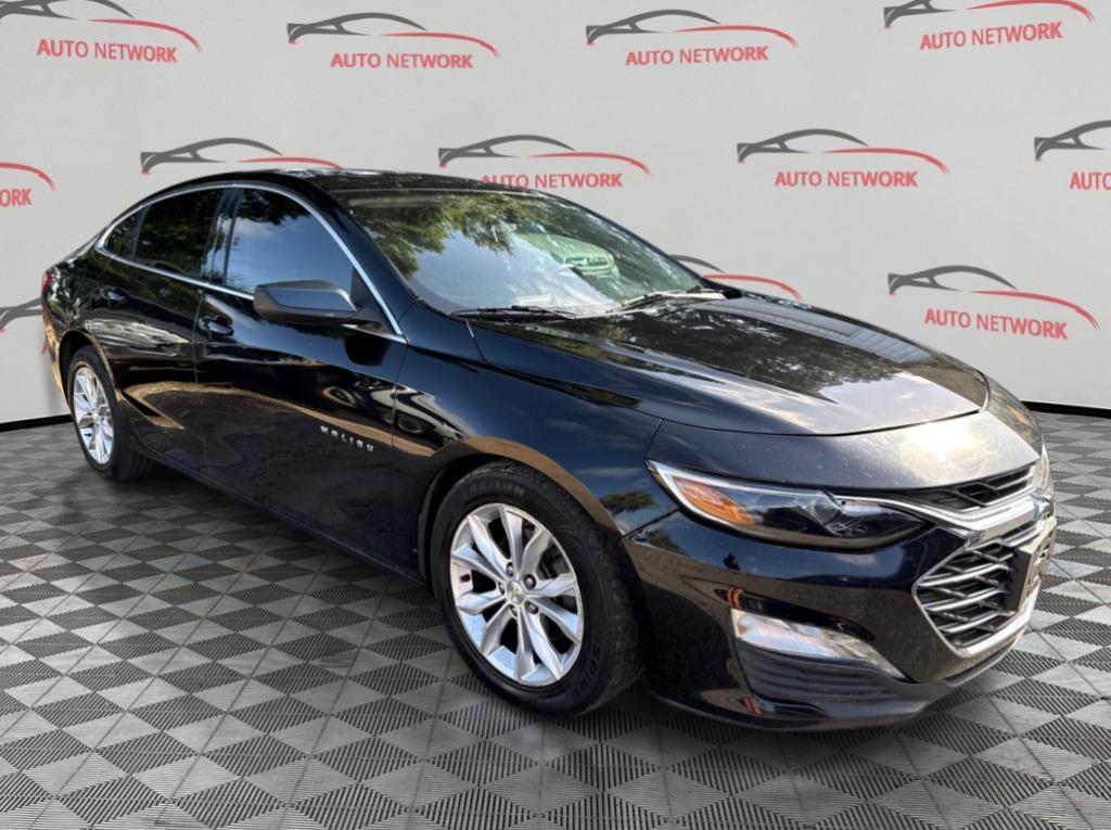 2019 Chevrolet Malibu - $6,900