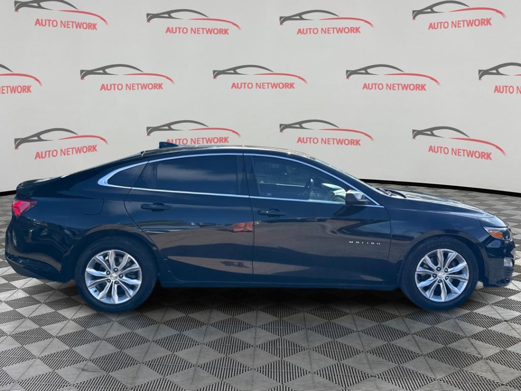 2019 Chevrolet Malibu - $6,900