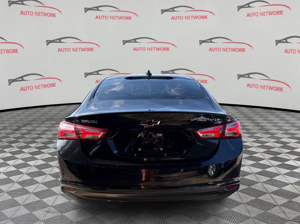 2019 Chevrolet Malibu - $6,900