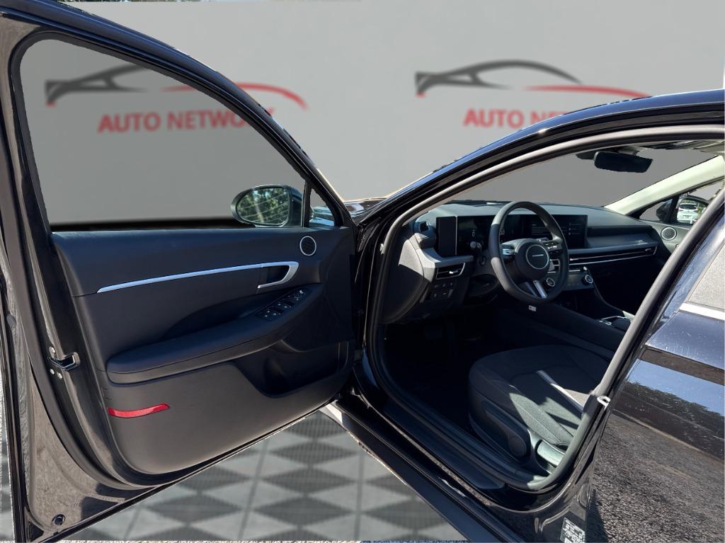 2026 Hyundai Sonata - $25,900