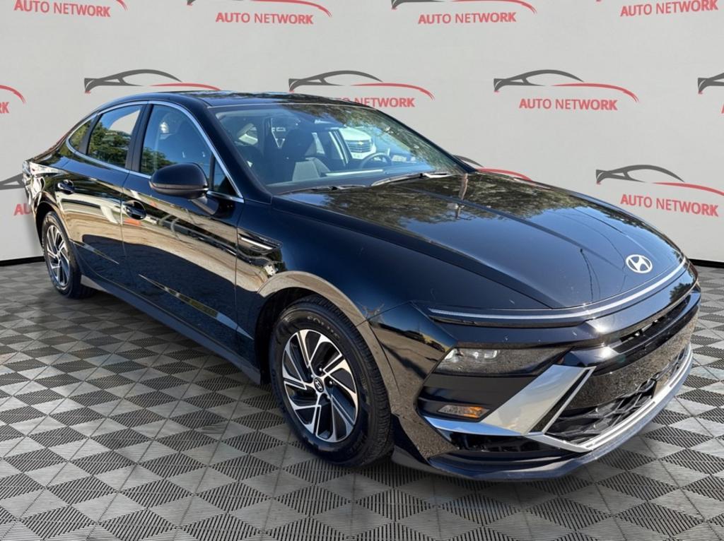 2026 Hyundai Sonata - $25,900