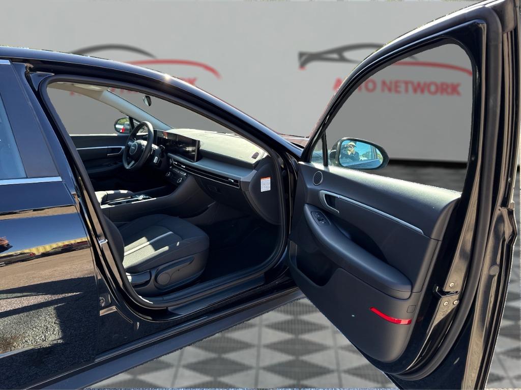2026 Hyundai Sonata - $25,900