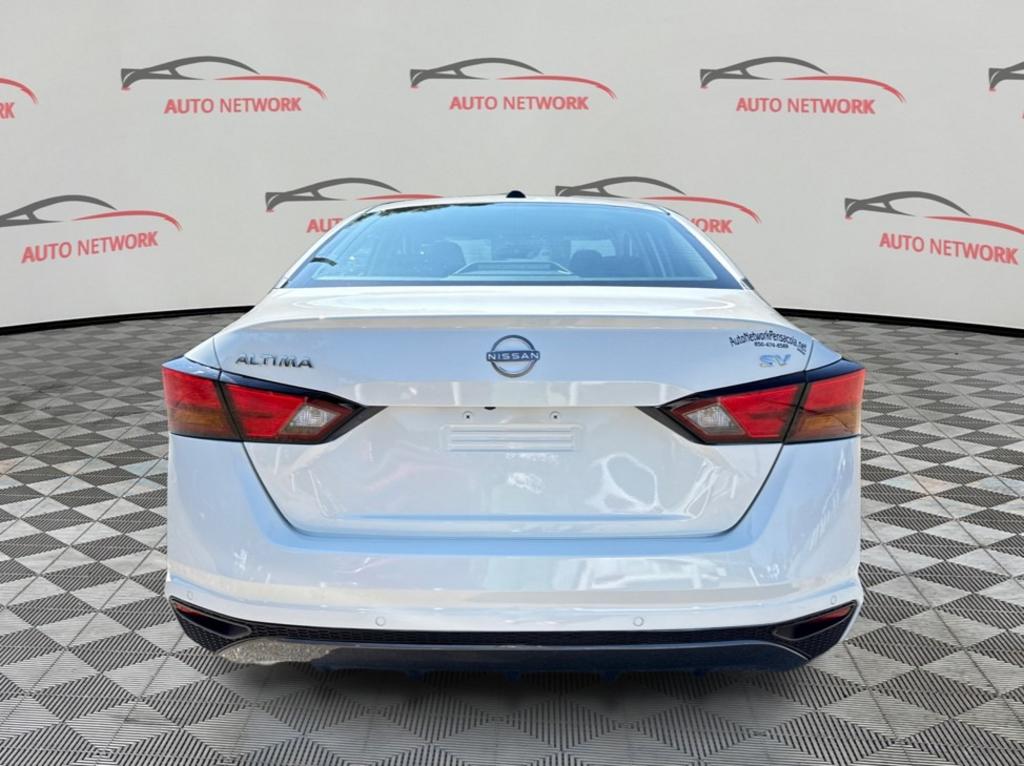 2026 Nissan Altima - $26,900