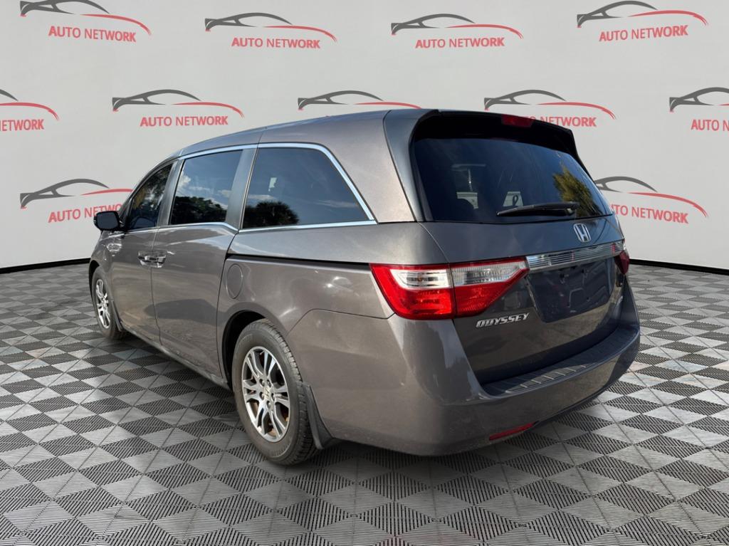 2013 Honda Odyssey - $9,900