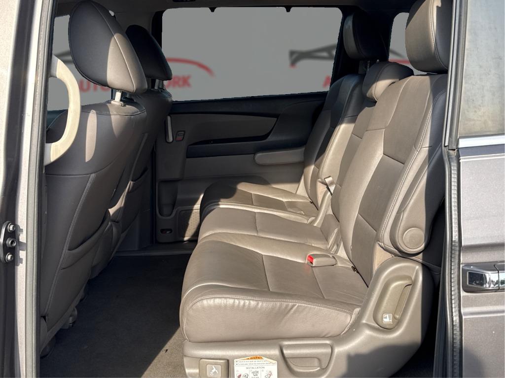 2013 Honda Odyssey - $9,900