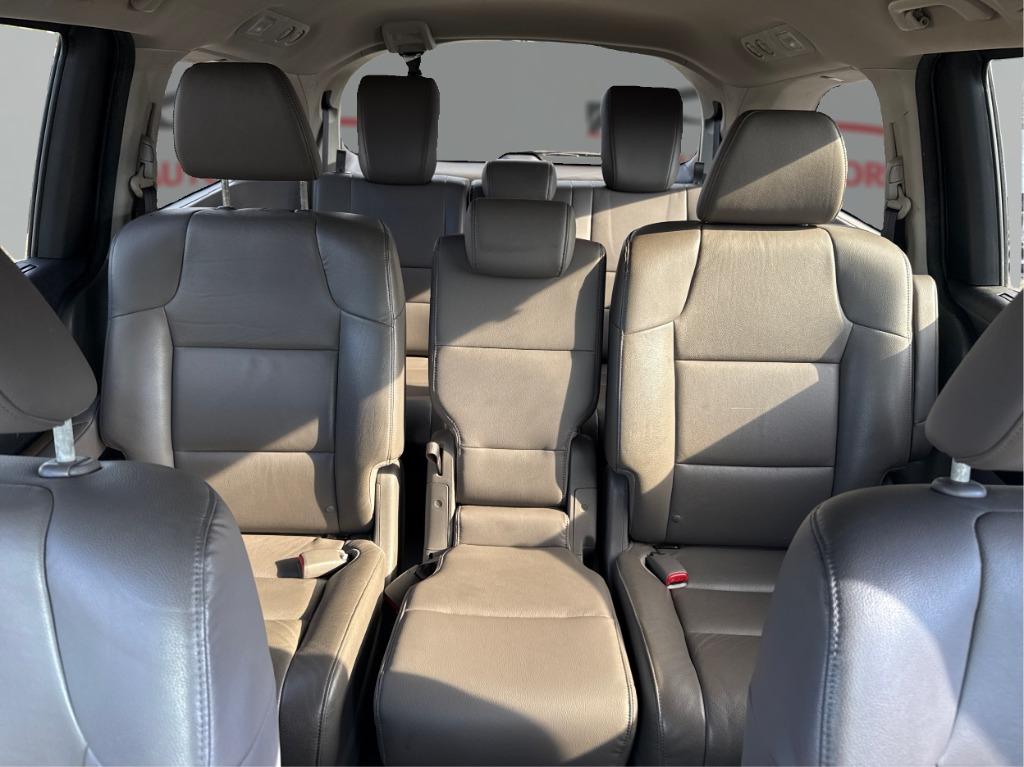 2013 Honda Odyssey - $9,900
