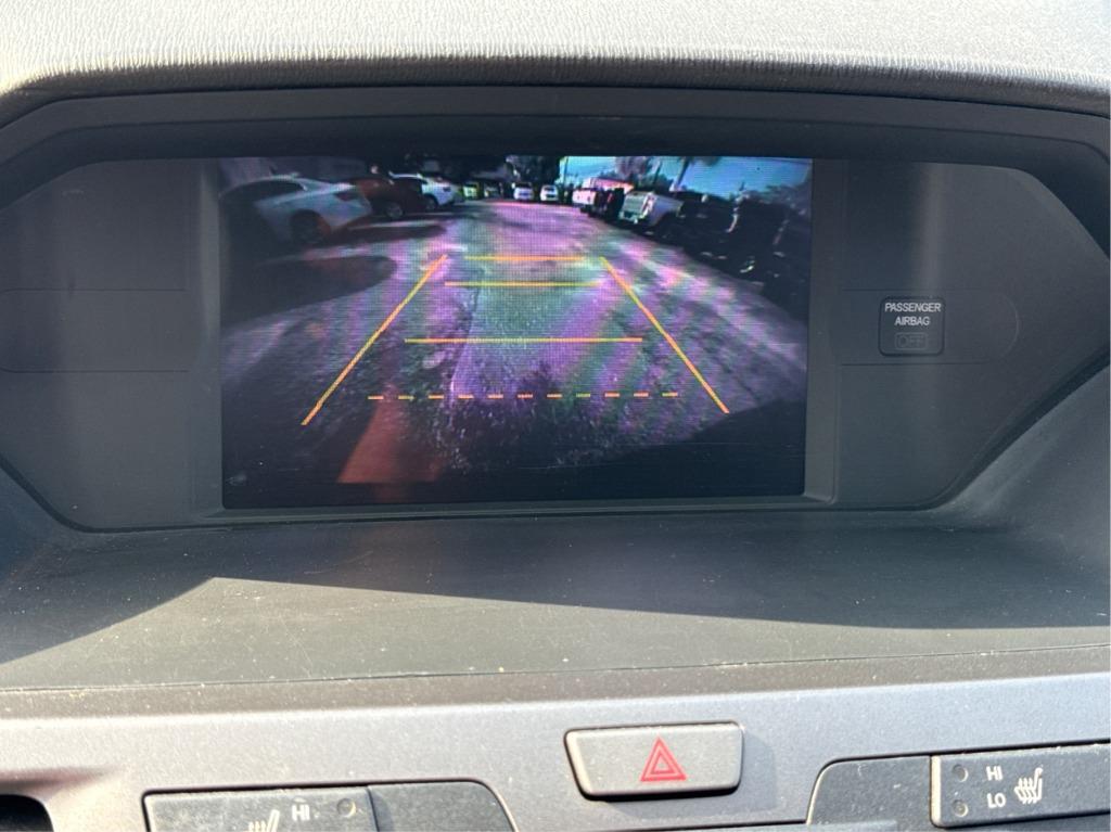 2013 Honda Odyssey - $9,900
