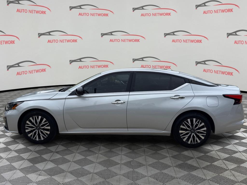 2024 Nissan Altima - $19,900