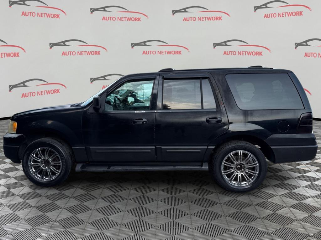 2003 Ford Expedition - $3,900
