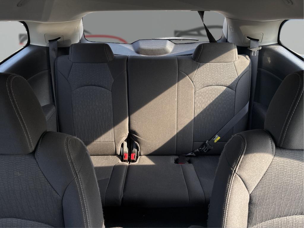 2016 Chevrolet Traverse - $7,900