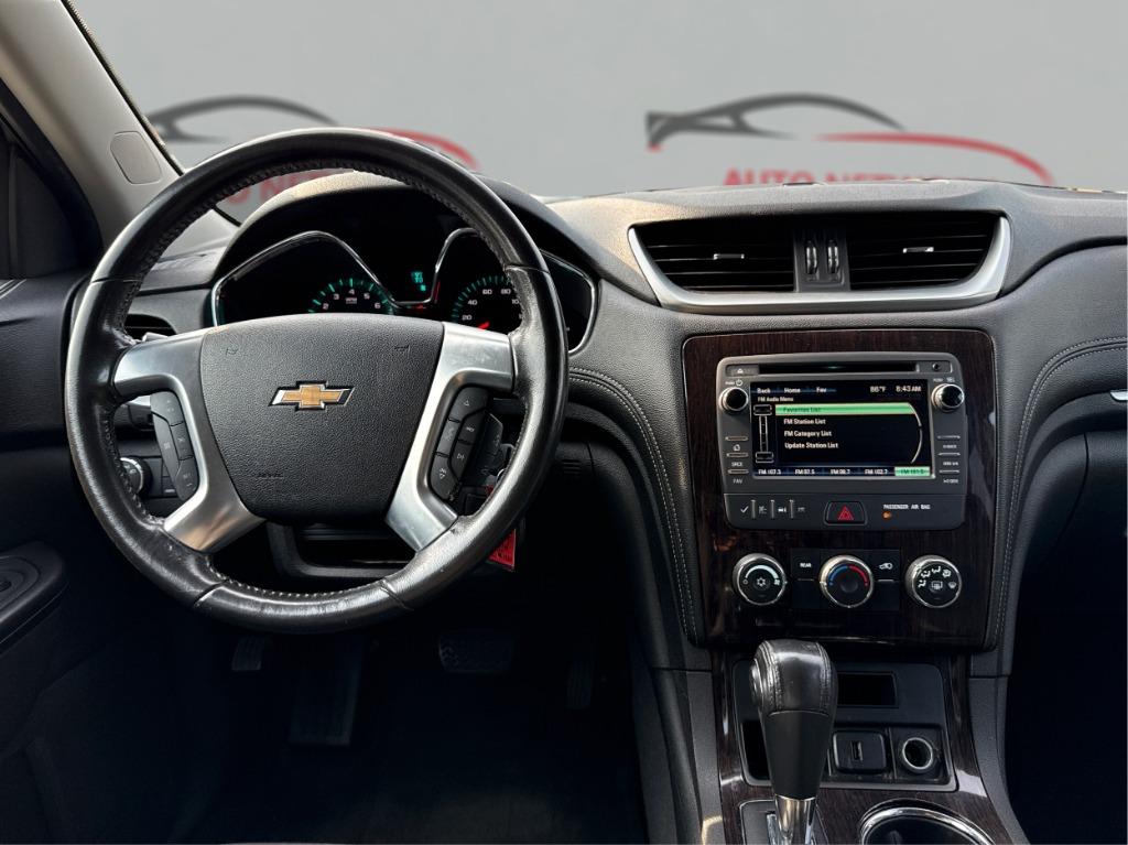 2016 Chevrolet Traverse - $7,900