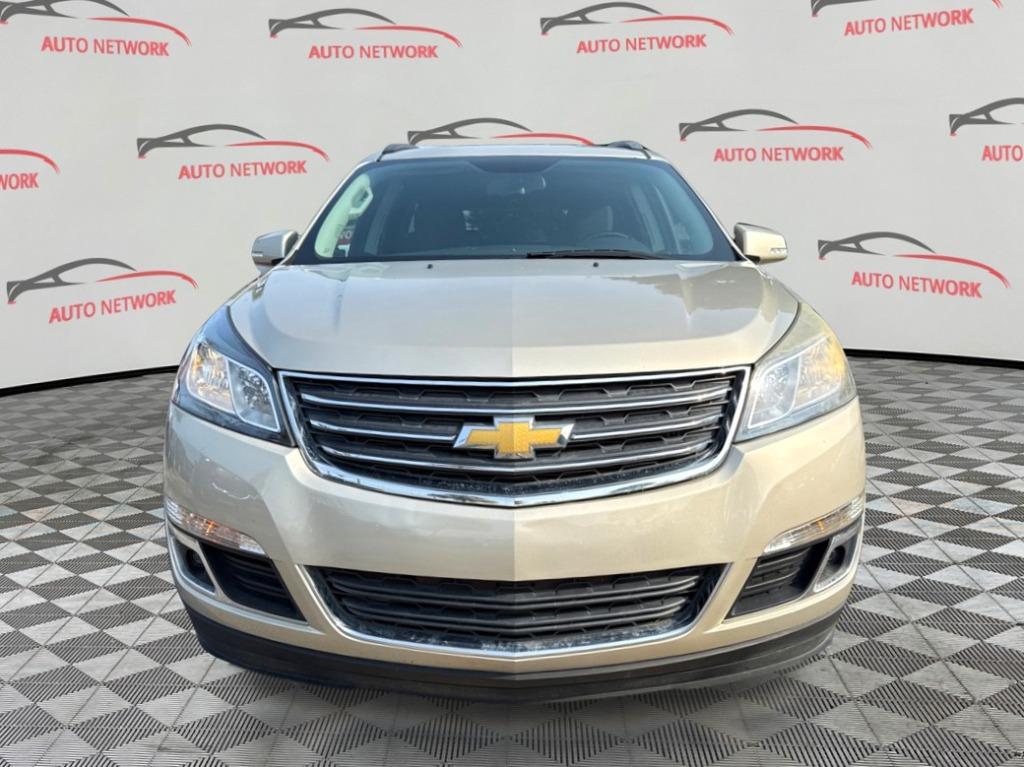 2016 Chevrolet Traverse - $7,900