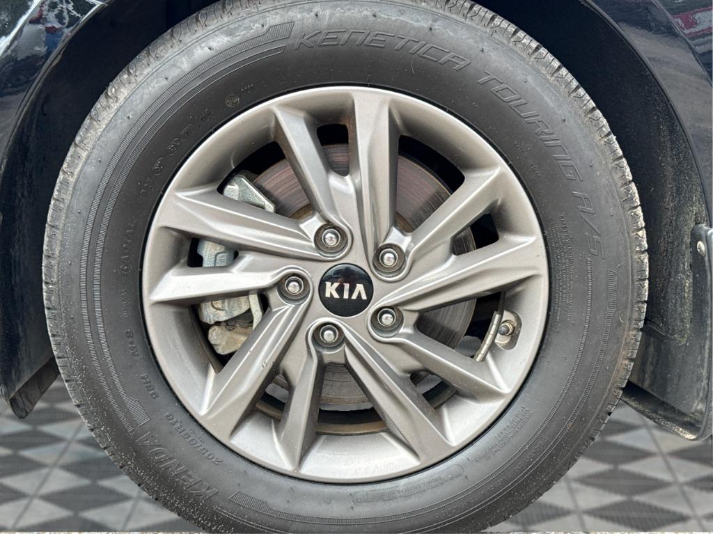 2020 Kia Optima - $10,900