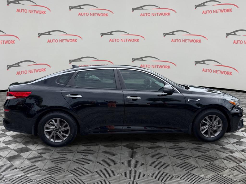 2020 Kia Optima - $10,900