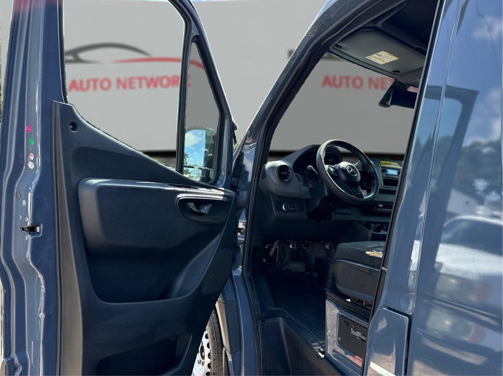 2019 Mercedes-Benz Sprinter - $21,900