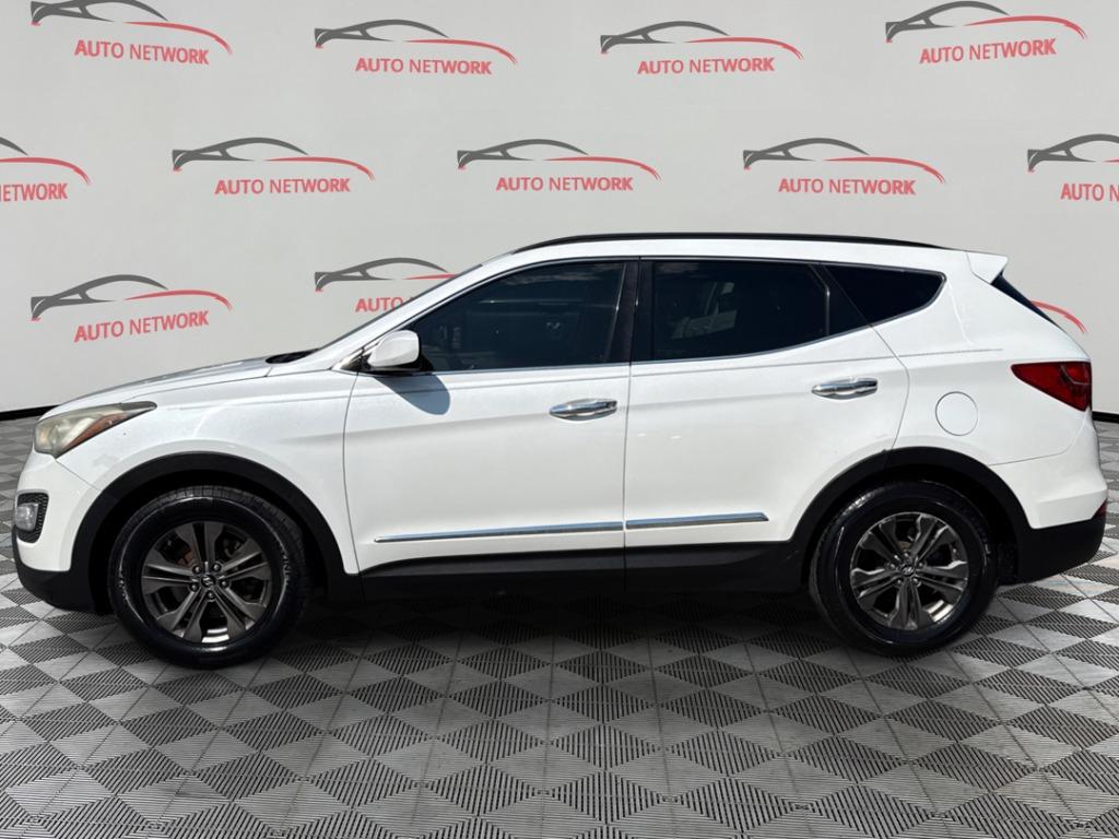 2014 Hyundai Santa Fe - $7,900