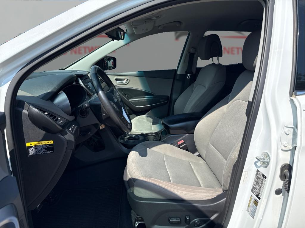 2014 Hyundai Santa Fe - $7,900