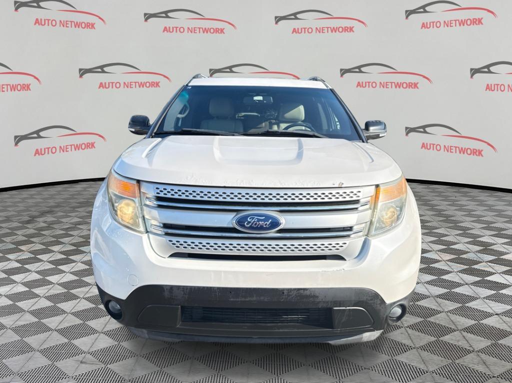 2013 Ford Explorer - $8,900