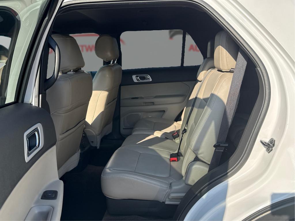 2013 Ford Explorer - $8,900