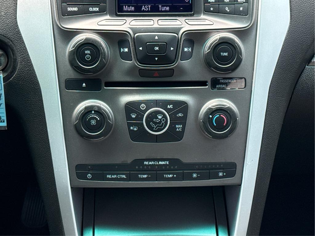 2013 Ford Explorer - $6,900