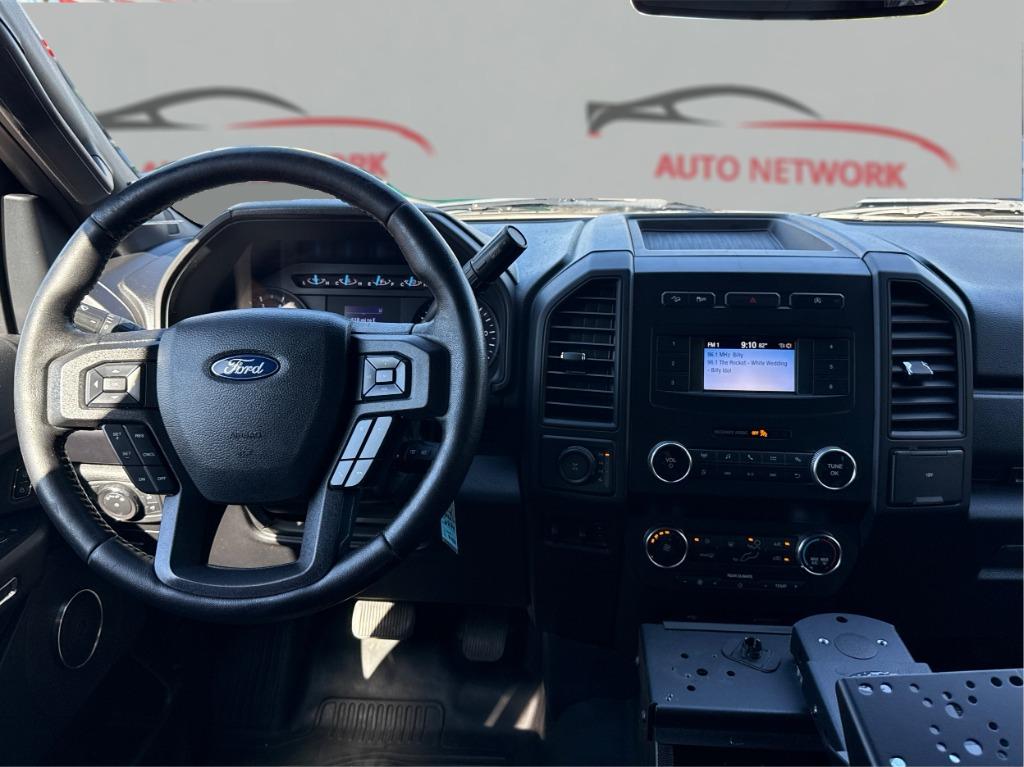 2019 Ford Expedition - $8,900