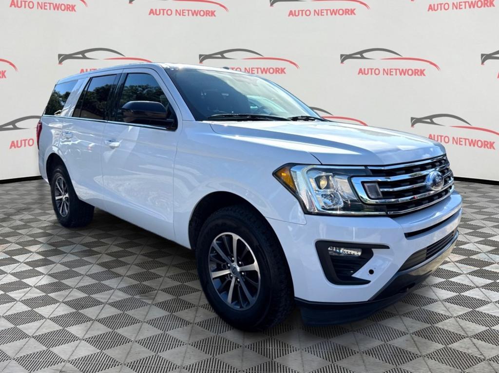 2019 Ford Expedition - $8,900
