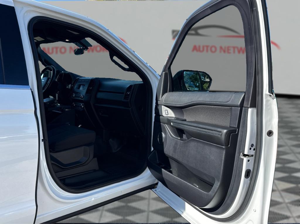 2019 Ford Expedition - $8,900