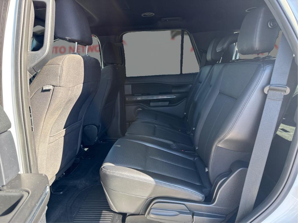 2019 Ford Expedition - $8,900