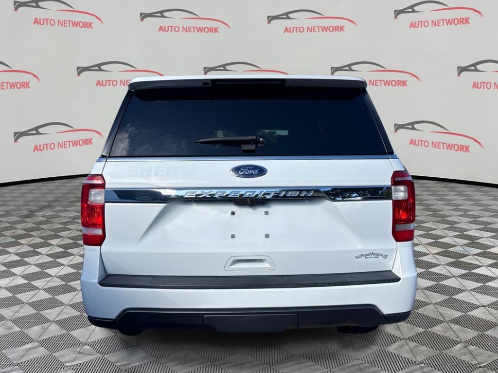 2019 Ford Expedition - $8,900
