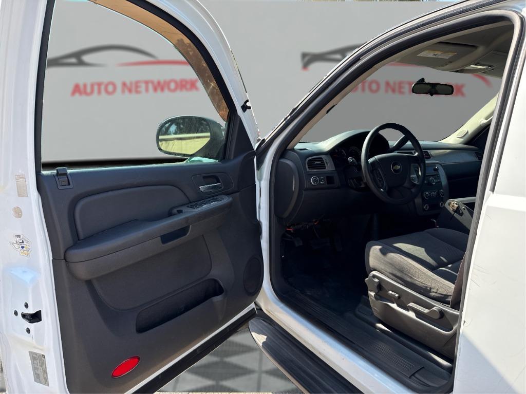 2009 Chevrolet Tahoe - $3,900