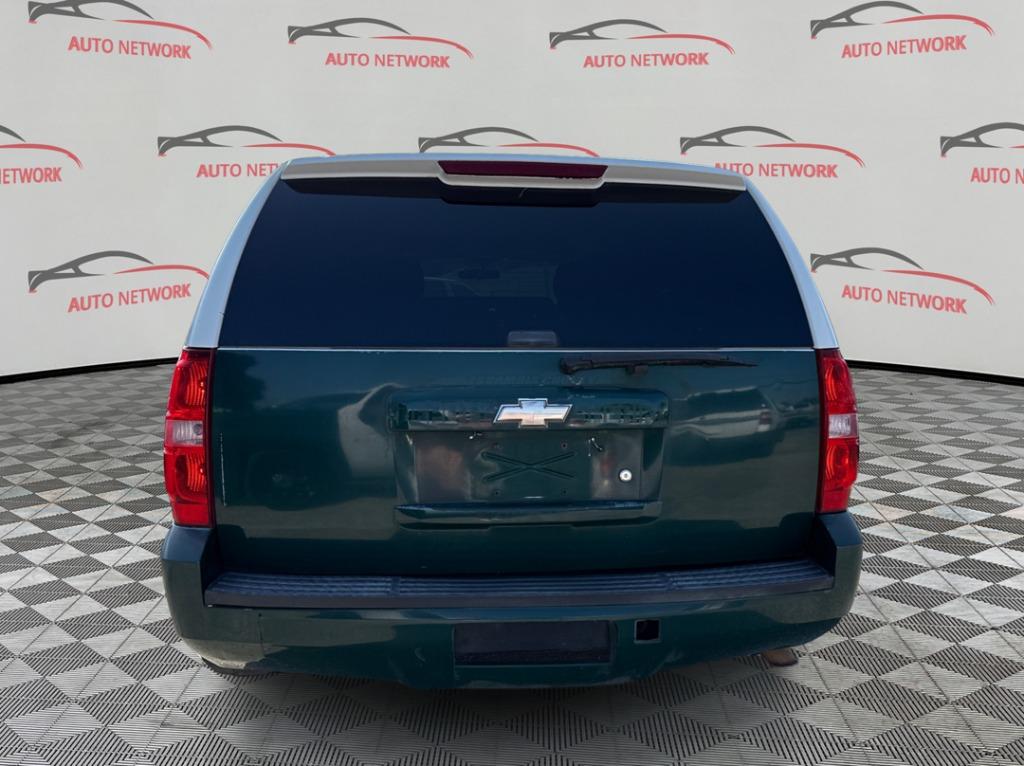 2009 Chevrolet Tahoe - $3,900