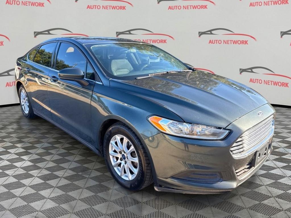 2016 Ford Fusion - $4,900