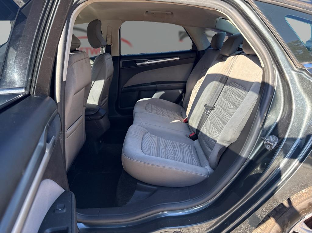 2016 Ford Fusion - $4,900