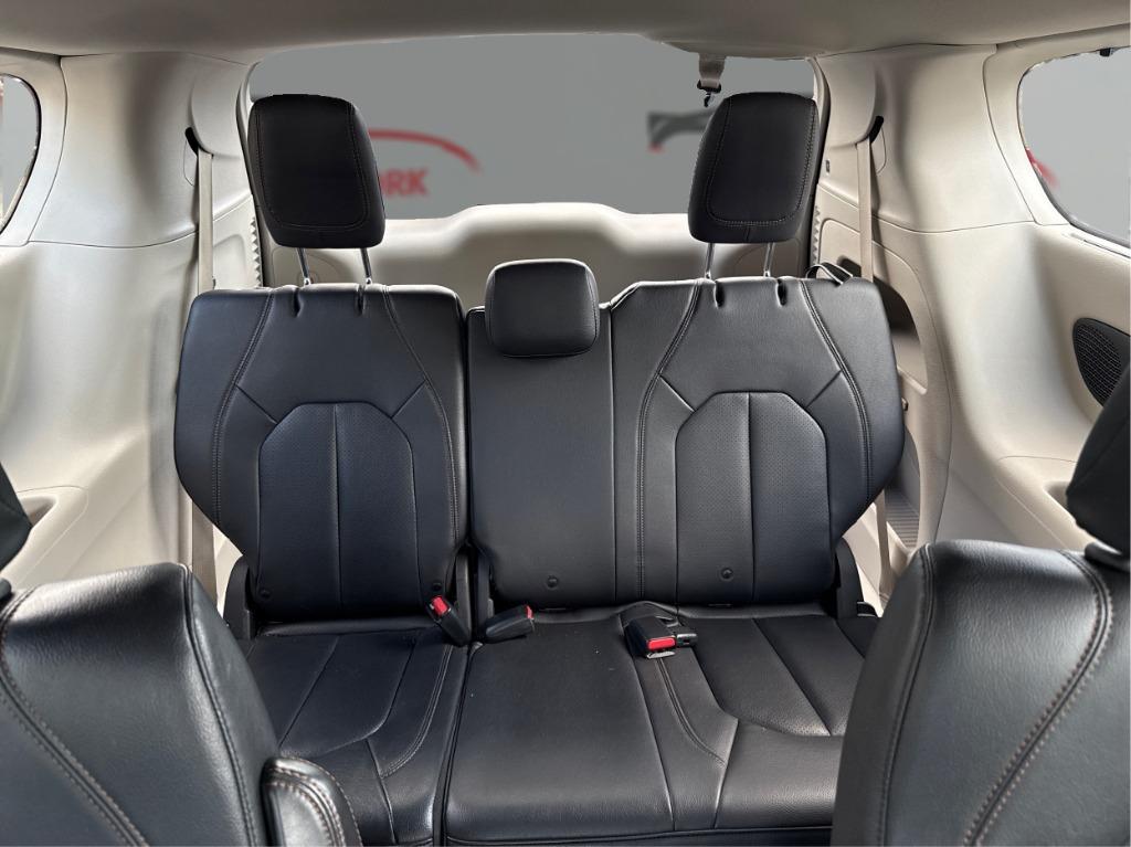 2019 Chrysler Pacifica - $14,900