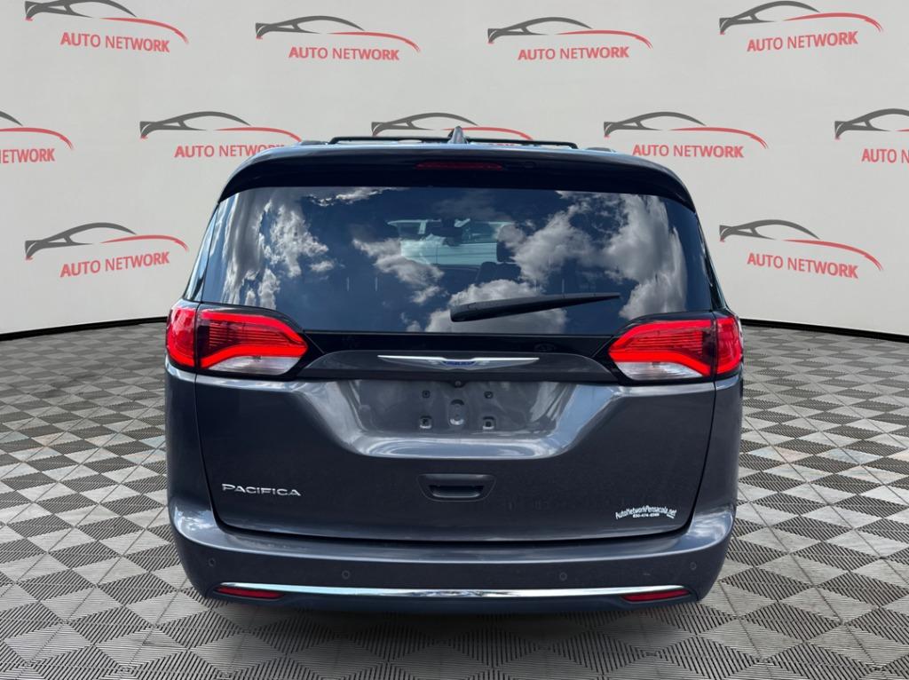 2019 Chrysler Pacifica - $14,900