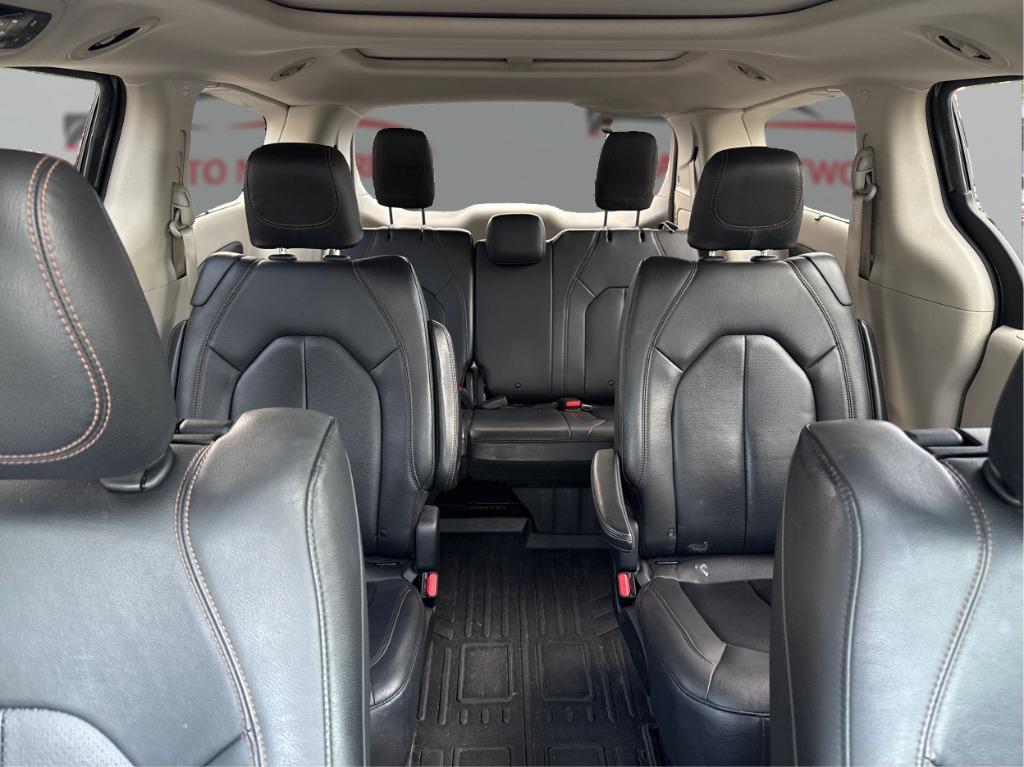 2019 Chrysler Pacifica - $14,900