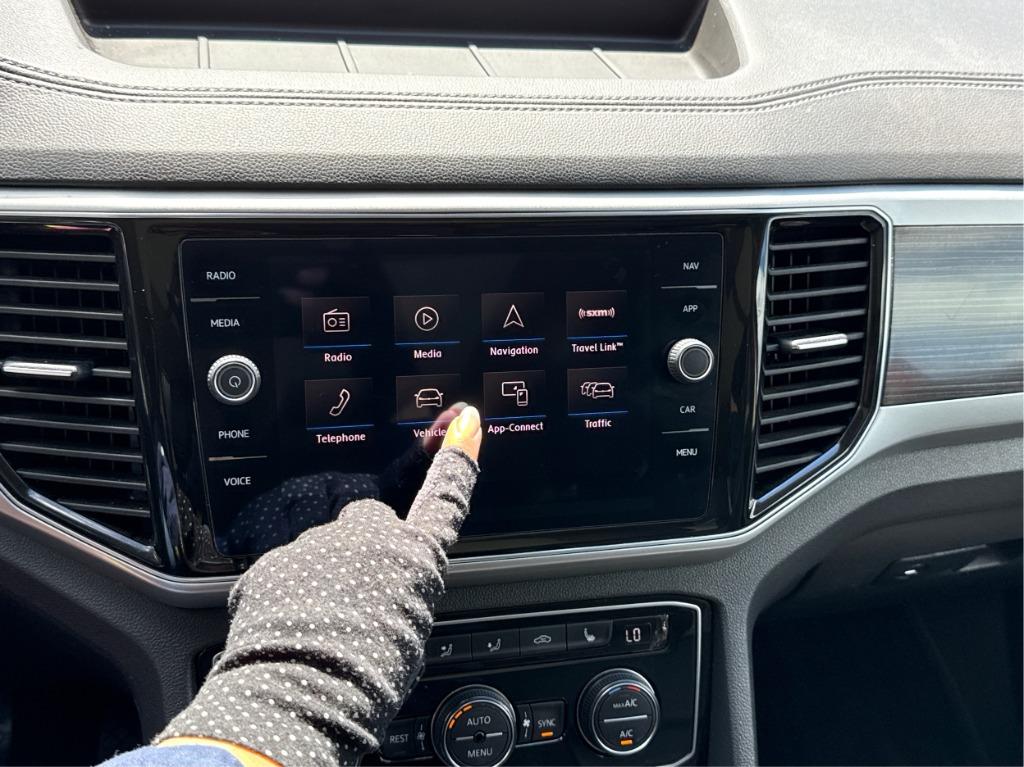 2019 Volkswagen Atlas - $15,900